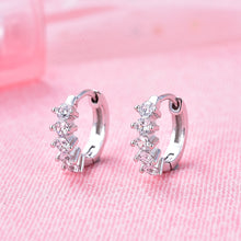 Load image into Gallery viewer, Tiffany Cluster Sleeper Earrings