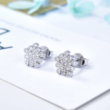 Load image into Gallery viewer, Snowflake Stud Earrings