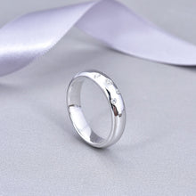 Load image into Gallery viewer, Glowing Crystal Caves Ring