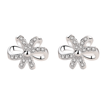 Load image into Gallery viewer, Bow Blossom Studs