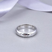 Load image into Gallery viewer, Glowing Crystal Caves Ring