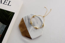 Load image into Gallery viewer, Golden adjustable Sea Shells Bracelet