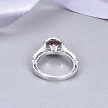 Load image into Gallery viewer, Heart of Venus CZ Cluster Ring