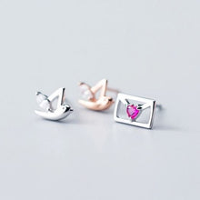 Load image into Gallery viewer, Love Bird Earrings