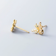 Load image into Gallery viewer, Royal Bee Earrings