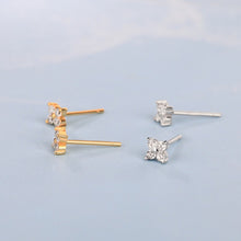 Load image into Gallery viewer, Silver Scintilla Earrings