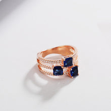 Load image into Gallery viewer, Sapphire Trinity Ring Rose