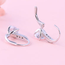 Load image into Gallery viewer, Bellflower Blossom Earrings