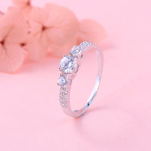 Load image into Gallery viewer, Tiffany Blossom Ring Silver