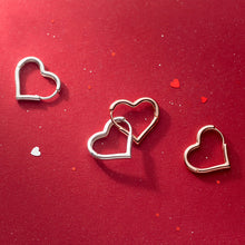 Load image into Gallery viewer, Heart Shaped Hoops
