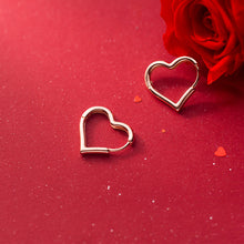 Load image into Gallery viewer, Heart Shaped Hoops