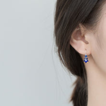 Load image into Gallery viewer, Sapphire Stardust Earrings