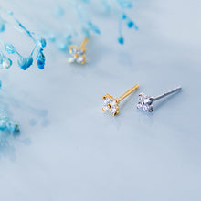 Load image into Gallery viewer, Gold Scintilla Earrings