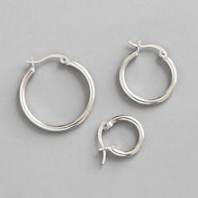 Load image into Gallery viewer, Plain Silver Hoops
