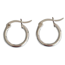 Load image into Gallery viewer, Plain Silver Hoops