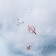 Load image into Gallery viewer, Rose Hulya Earrings