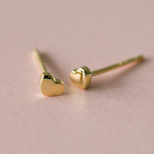 Load image into Gallery viewer, Tiny Gold Heart Earrings