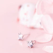 Load image into Gallery viewer, Little Kitten Earrings