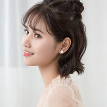 Load image into Gallery viewer, Frangipani Earrings