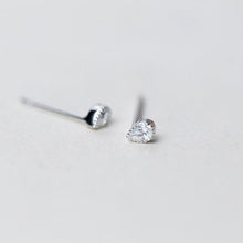 Load image into Gallery viewer, Tiny Tear Drop Earrings