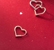 Load image into Gallery viewer, Heart Shaped Hoops